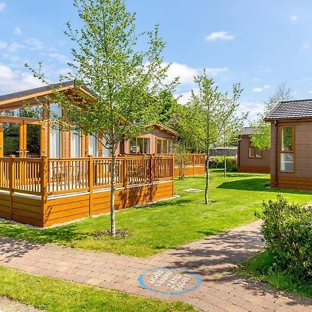 Canterbury Reach Lodge Retreat Petham 外观 照片