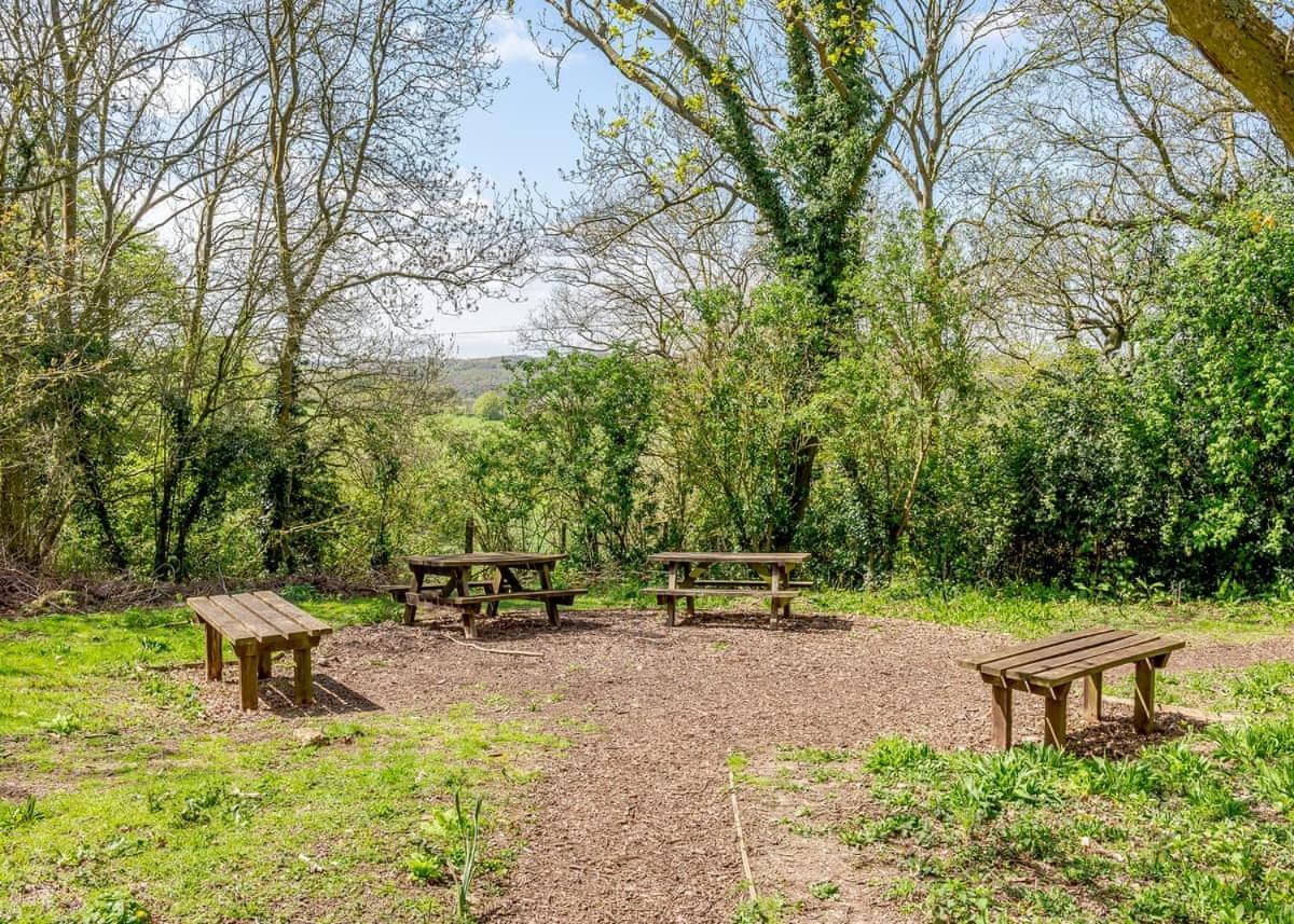 Canterbury Reach Lodge Retreat Petham 外观 照片